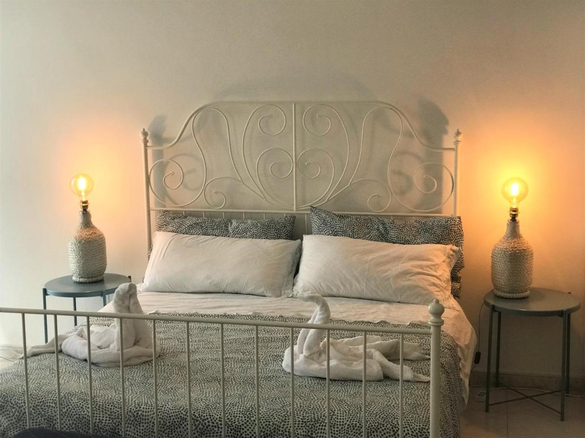 Vecchia Paradiso - A Un Passo Dal Mare Messina Room photo