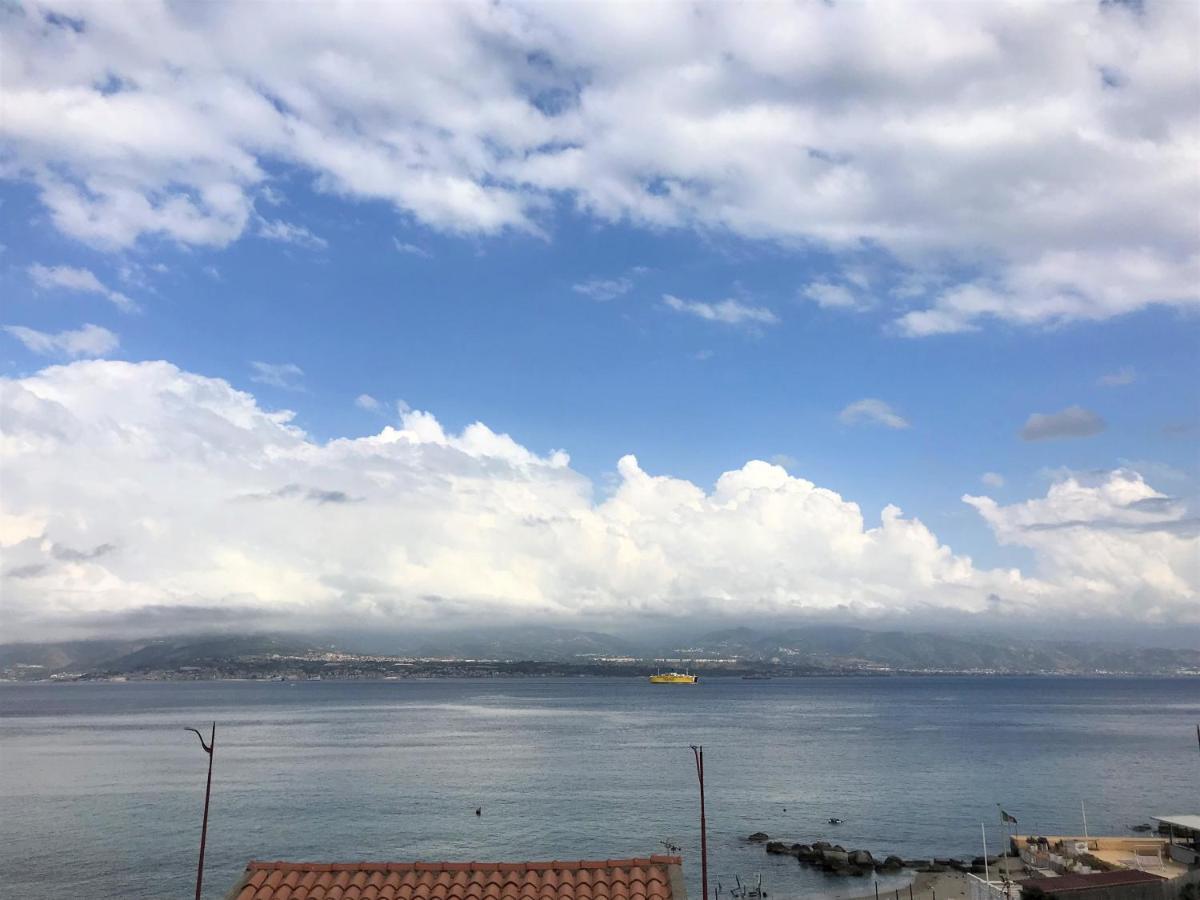 Vecchia Paradiso - A Un Passo Dal Mare Messina Exterior photo